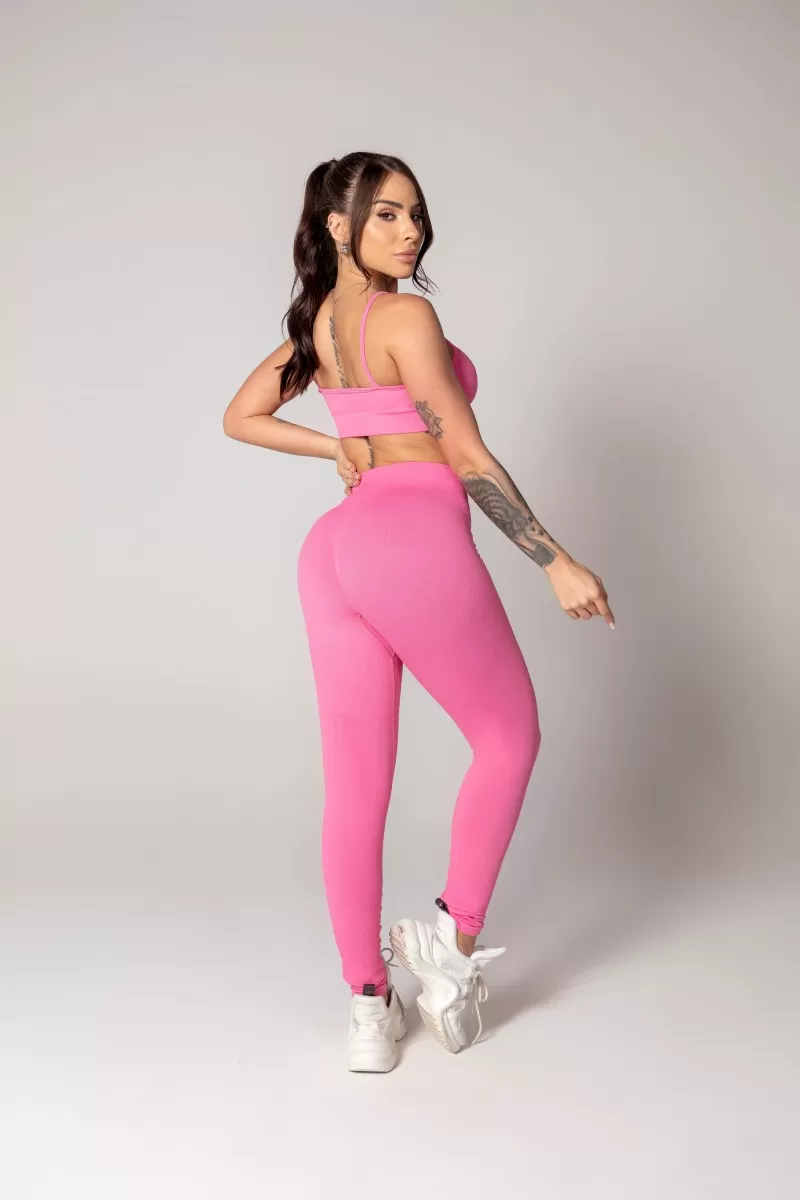 Hipkini - Pink Seamless Athleisure Top - 33330635 Hipkini - Pink Seamless Athleisure Top - 33330635