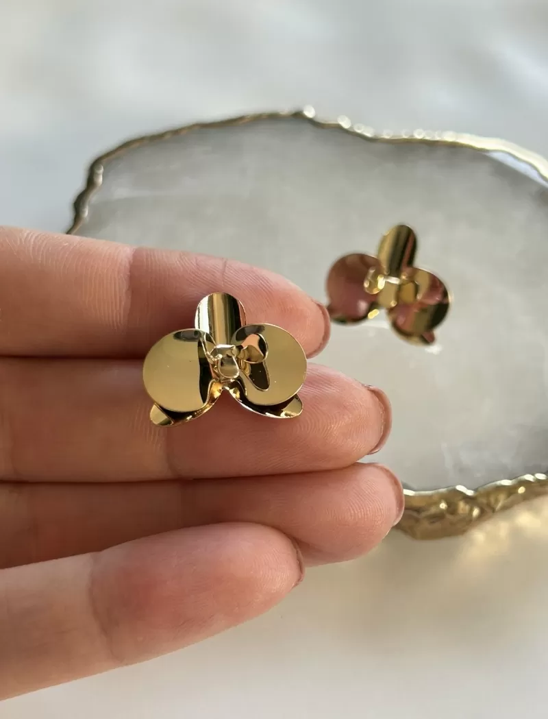 Mikabe - Mini Orchid Earring - MK1794