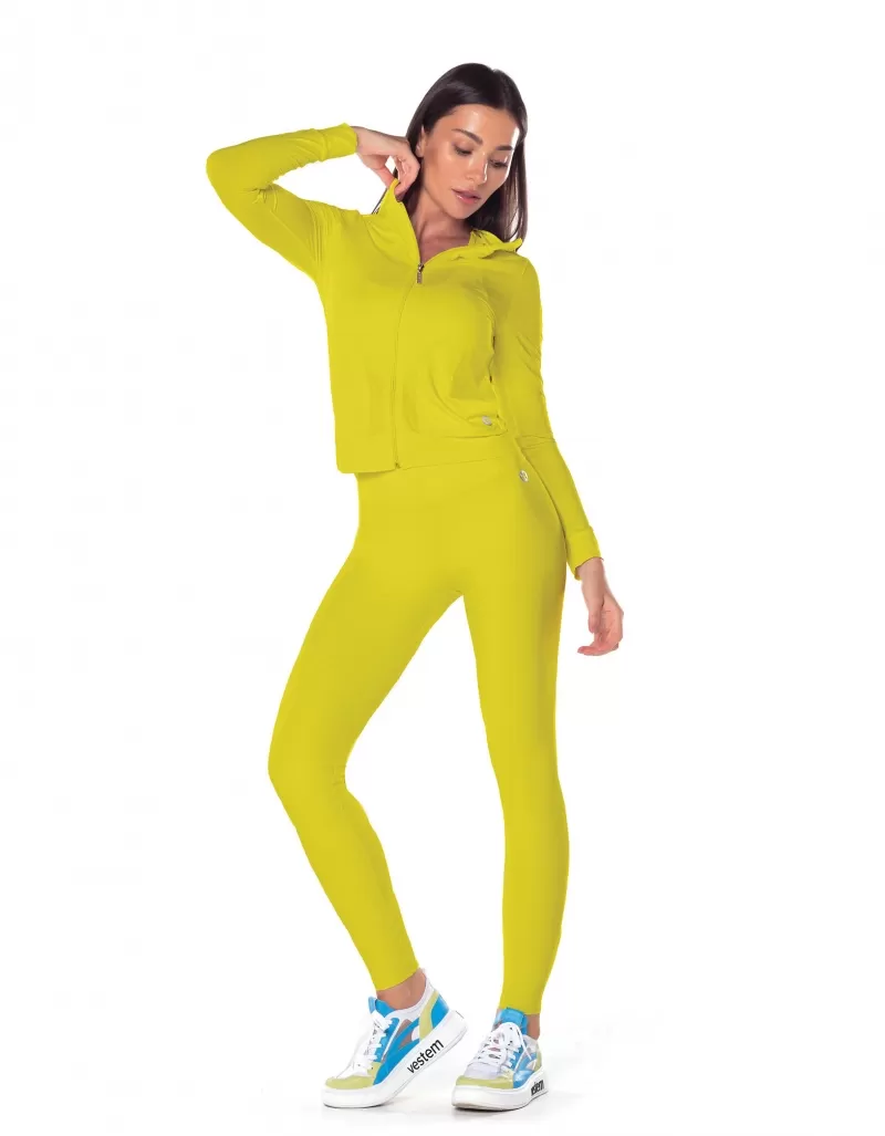 Vestem - Minimal Dry Fit Chic Carambola Jacket - JAC88.ESS.C0471 Vestem - Minimal Dry Fit Chic Carambola Jacket - JAC88.ESS.C0471
