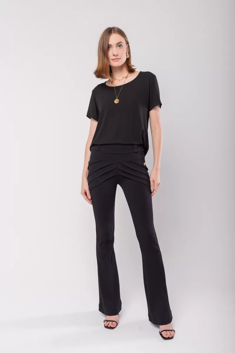 Hidrogênio - FLARE PANTS WITH FRONT PLEATS AND POCKETS DAYANE BLACK - 20120001 Hidrogênio - FLARE PANTS WITH FRONT PLEATS AND POCKETS DAYANE BLACK - 20120001