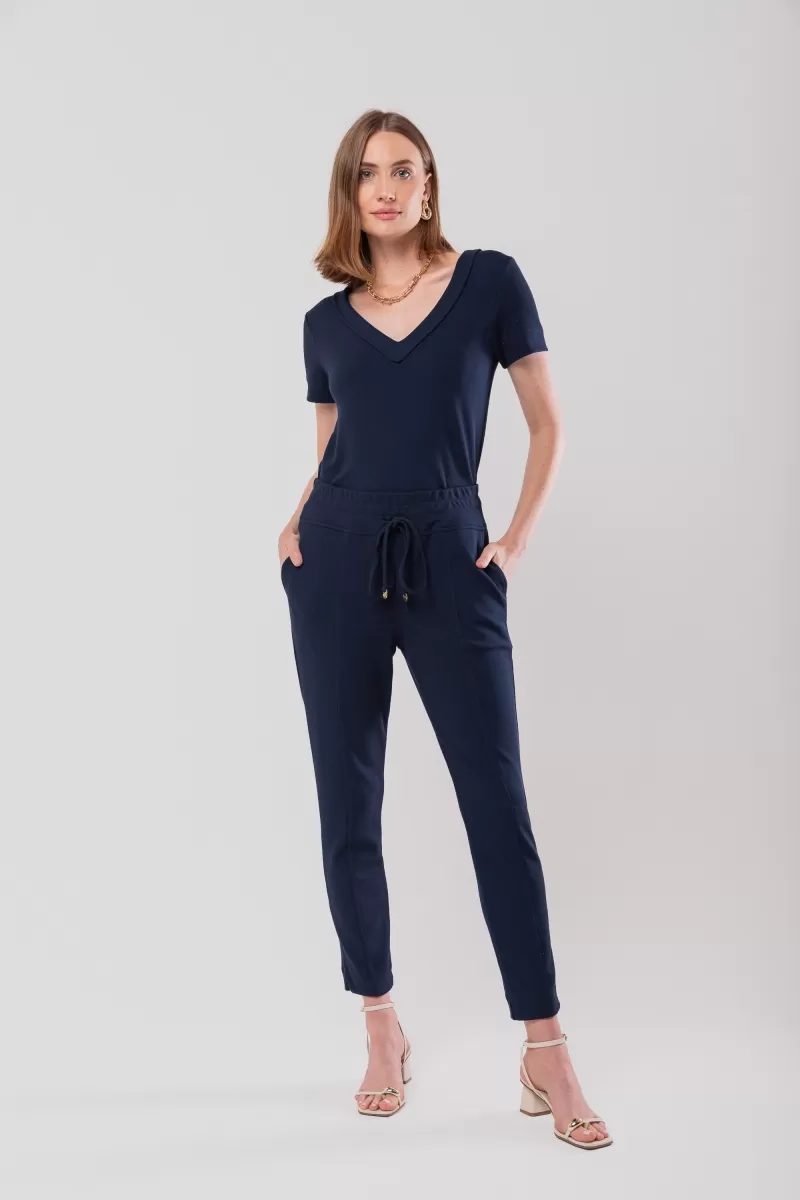 Hidrogênio - DEC. V SHORT SLEEVE CREPE KNIT BLOUSE IN NAVY COLOR - 20117004 Hidrogênio - DEC. V SHORT SLEEVE CREPE KNIT BLOUSE IN NAVY COLOR - 20117004