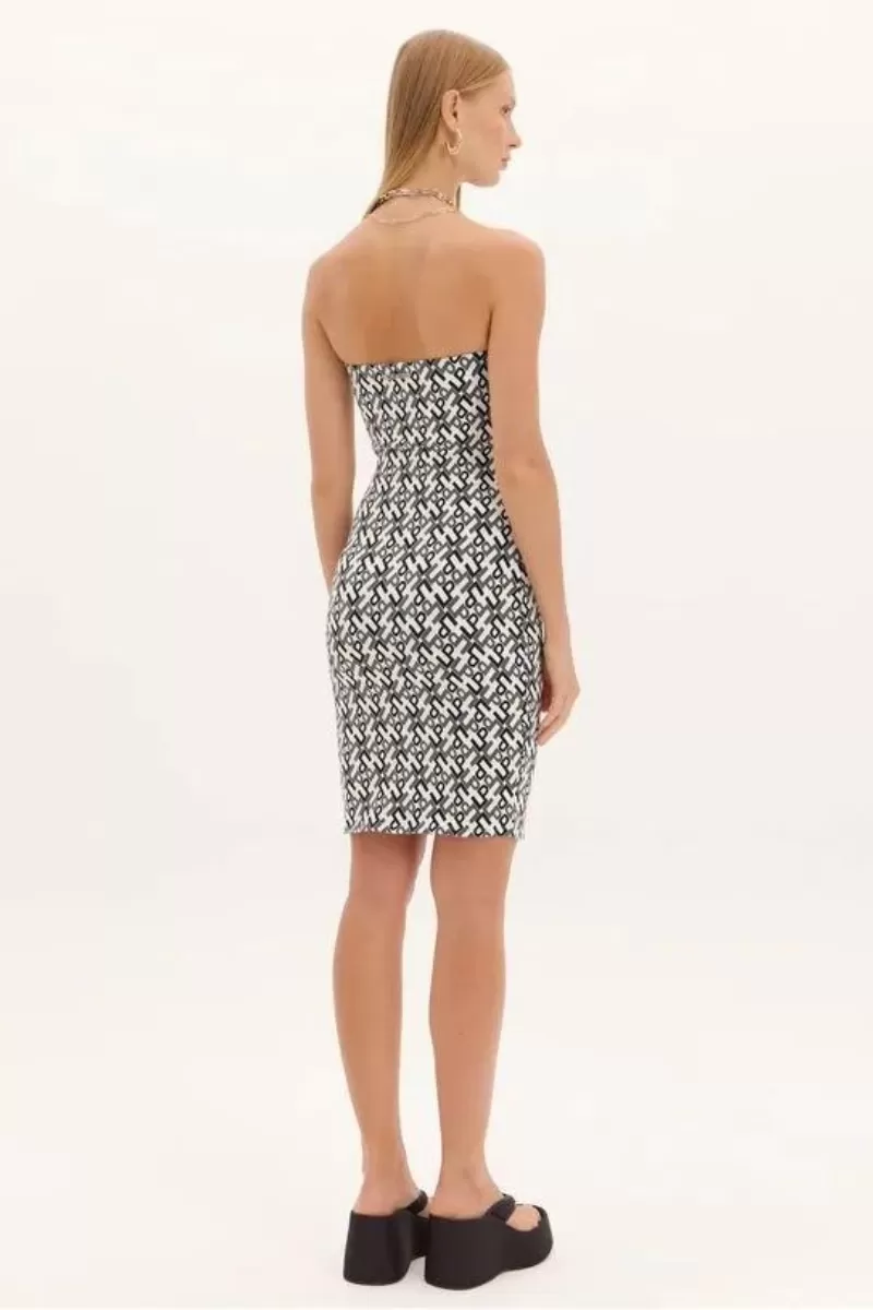 LANÇA PERFUME - Dress Strapless Torção Launches Perfume EASY SUMMER 25 - 10063 LANÇA PERFUME - Dress Strapless Torção Launches Perfume EASY SUMMER 25 - 10063