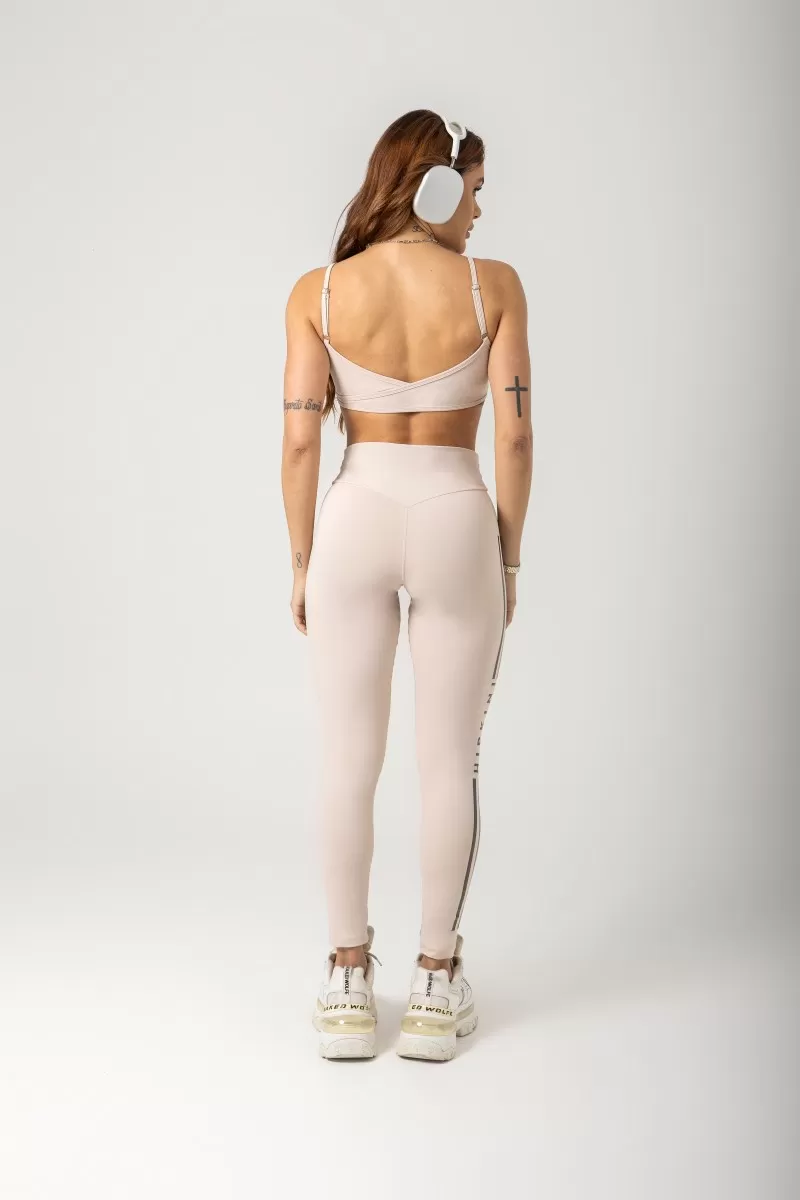 Hipkini - Era Cream Gym Top with silk - 33330822 Hipkini - Era Cream Gym Top with silk - 33330822