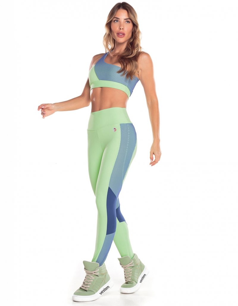 Vestem - Mint Green Maré Unique Shoulder Top - TOP1056.V25.C0280 Vestem - Mint Green Maré Unique Shoulder Top - TOP1056.V25.C0280