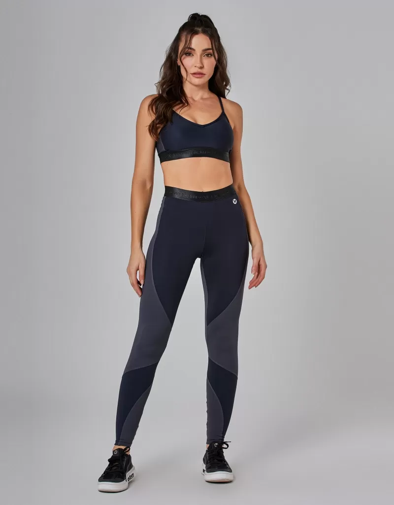 Vestem - Prime Carbox Medium Support Top in Black - TOP1106.I25.C0562