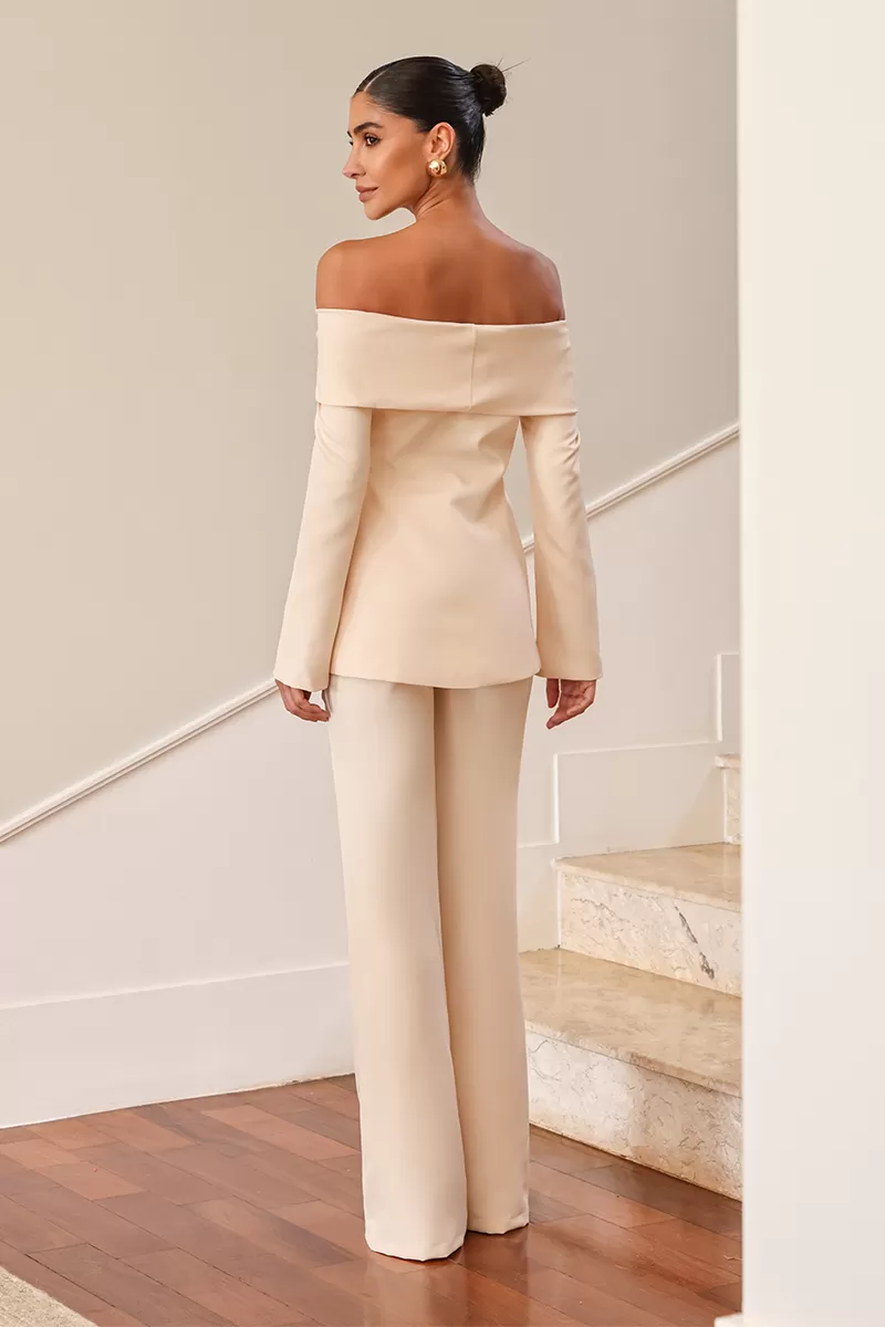 Dot Clothing - Set Dot Clothing Mirela Tailoring Shoulder to Shoulder Sand - 2627AREIA Dot Clothing - Set Dot Clothing Mirela Tailoring Shoulder to Shoulder Sand - 2627AREIA