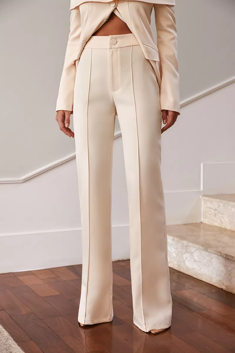 Dot Clothing - Set Dot Clothing Mirela Tailoring Shoulder to Shoulder Sand - 2627AREIA Dot Clothing - Set Dot Clothing Mirela Tailoring Shoulder to Shoulder Sand - 2627AREIA