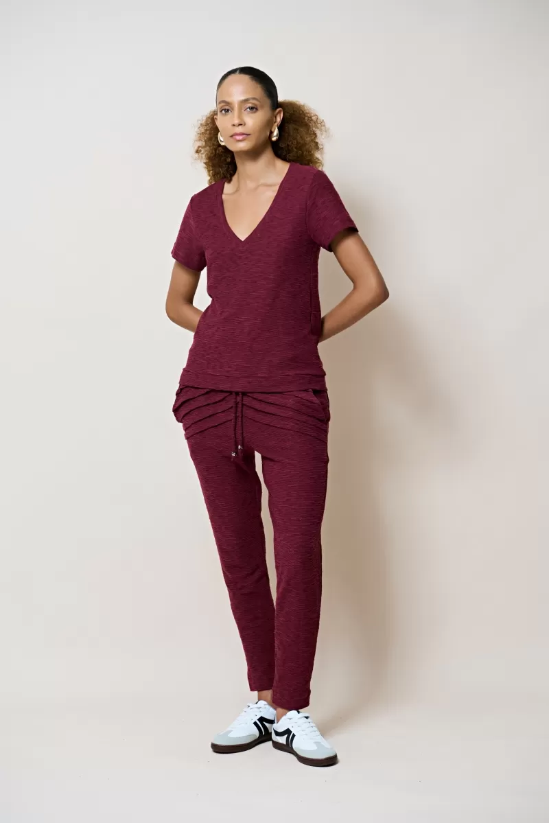 Hidrogênio - MARIANA WINE PLEATED JOGGER PANTS - 18448043 Hidrogênio - MARIANA WINE PLEATED JOGGER PANTS - 18448043