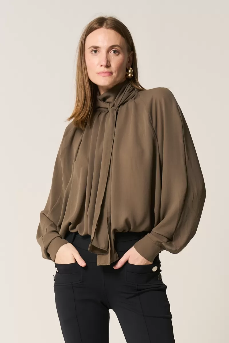 Hidrogênio - AMORA FLARE PANTS BLACK - 20301001 Hidrogênio - AMORA FLARE PANTS BLACK - 20301001