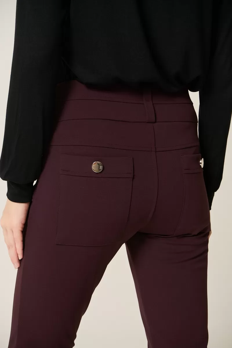 Hidrogênio - LUCIANA WINE FISHERMAN PANTS WITH POCKETS AND PIPE - 20307043 Hidrogênio - LUCIANA WINE FISHERMAN PANTS WITH POCKETS AND PIPE - 20307043
