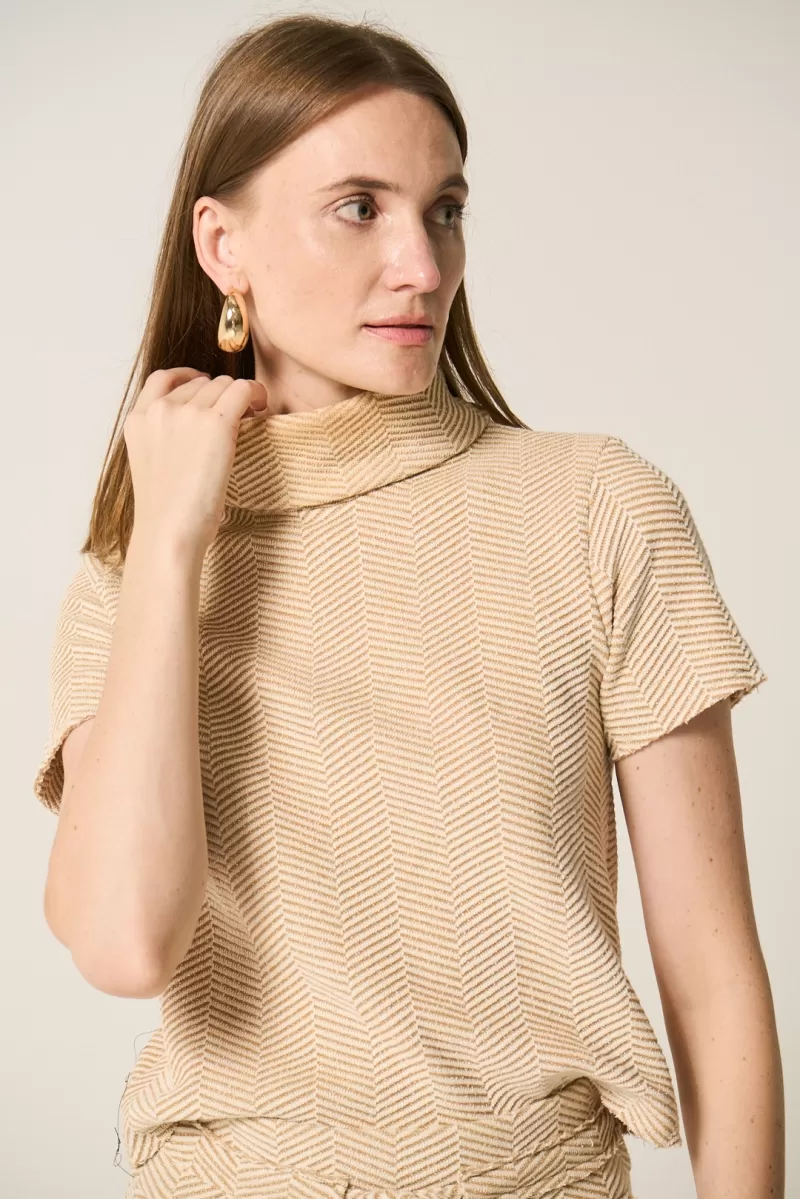 Hidrogênio - BEIGE THREADED HIGH NECK BLOUSE - 20267003 Hidrogênio - BEIGE THREADED HIGH NECK BLOUSE - 20267003