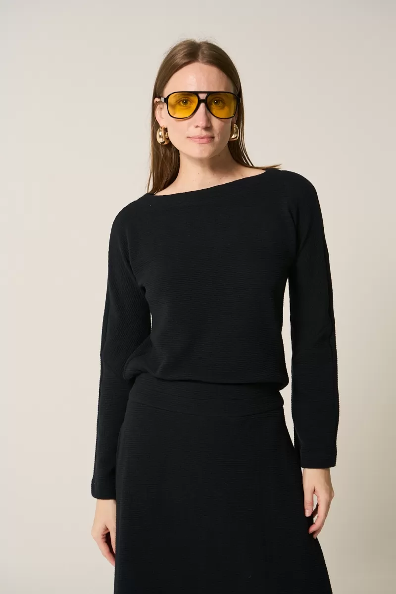 Hidrogênio - BLACK DROP-SHOULDER FLARE SLEEVE BLOUSE - 20313001 Hidrogênio - BLACK DROP-SHOULDER FLARE SLEEVE BLOUSE - 20313001