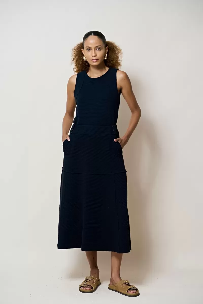 Hidrogênio - TANK TOP WITH BLACK THREAD DETAIL - 20376001 Hidrogênio - TANK TOP WITH BLACK THREAD DETAIL - 20376001