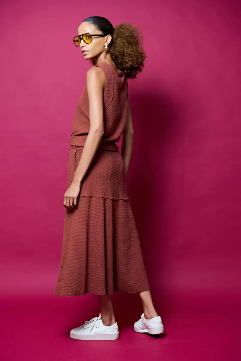 Hidrogênio - TANK TOP WITH BROWN THREAD DETAIL - 20376031 Hidrogênio - TANK TOP WITH BROWN THREAD DETAIL - 20376031