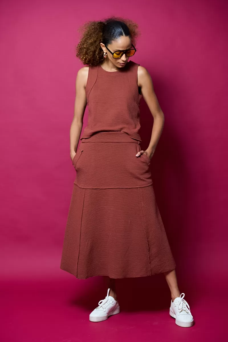 Hidrogênio - TANK TOP WITH BROWN THREAD DETAIL - 20376031 Hidrogênio - TANK TOP WITH BROWN THREAD DETAIL - 20376031