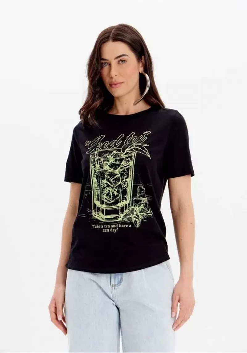 LANÇA PERFUME - Traditional T-shirt with Print and Short Sleeve Lança Perfume - 5070 LANÇA PERFUME - Traditional T-shirt with Print and Short Sleeve Lança Perfume - 5070