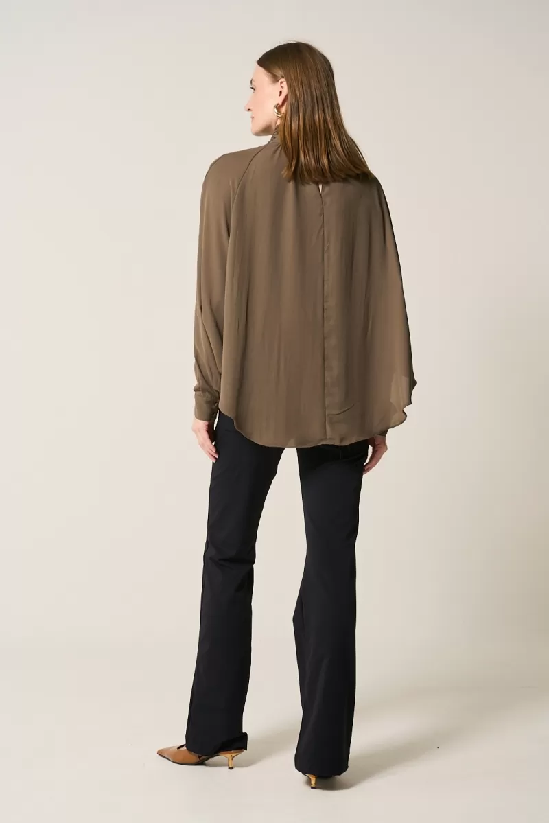 Hidrogênio - DARK GREEN BAT SLEEVE BLOUSE - 20288493 Hidrogênio - DARK GREEN BAT SLEEVE BLOUSE - 20288493