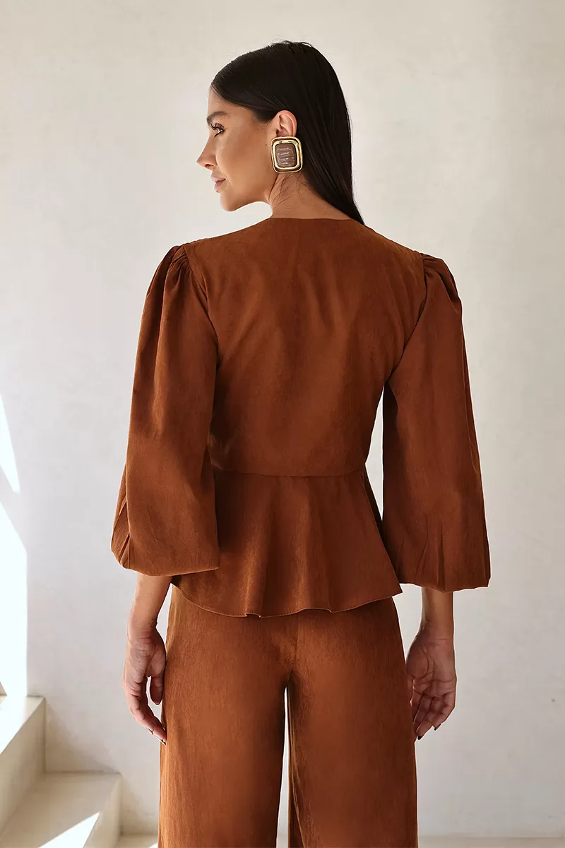 Dot Clothing - Loreta Dot Clothing Set Shirt and Brown Pants - 2688MARROM Dot Clothing - Loreta Dot Clothing Set Shirt and Brown Pants - 2688MARROM