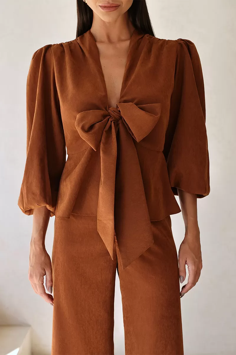 Dot Clothing - Loreta Dot Clothing Set Shirt and Brown Pants - 2688MARROM Dot Clothing - Loreta Dot Clothing Set Shirt and Brown Pants - 2688MARROM