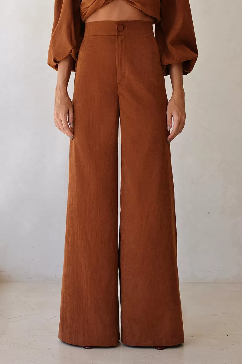 Dot Clothing - Loreta Dot Clothing Set Shirt and Brown Pants - 2688MARROM Dot Clothing - Loreta Dot Clothing Set Shirt and Brown Pants - 2688MARROM
