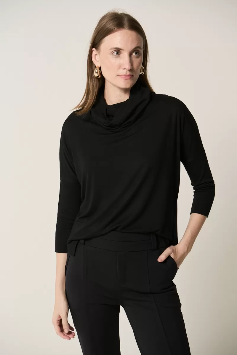 Hidrogênio - BLACK SQUARE BLOUSE WITH SILVER COLLAR - 20336001 Hidrogênio - BLACK SQUARE BLOUSE WITH SILVER COLLAR - 20336001