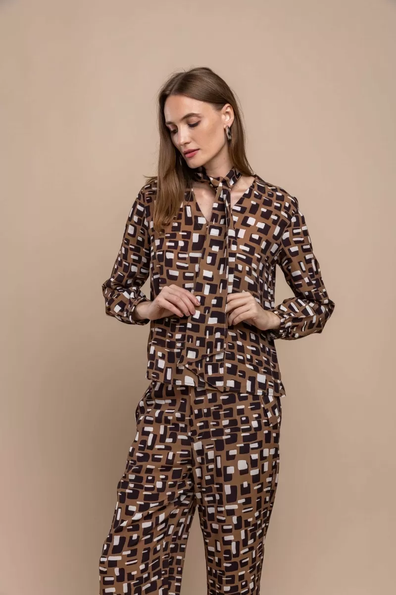 Hidrogênio - BLOUSE WITH PUFFED SLEEVES AND PRINTED BOW - 20443110 Hidrogênio - BLOUSE WITH PUFFED SLEEVES AND PRINTED BOW - 20443110