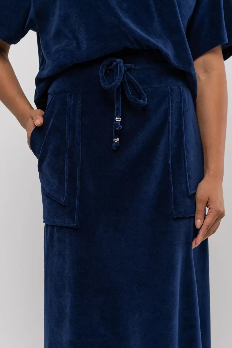 Hidrogênio - SEMI-FLAT SKIRT WITH POCKETS NAVY - 20366004 Hidrogênio - SEMI-FLAT SKIRT WITH POCKETS NAVY - 20366004