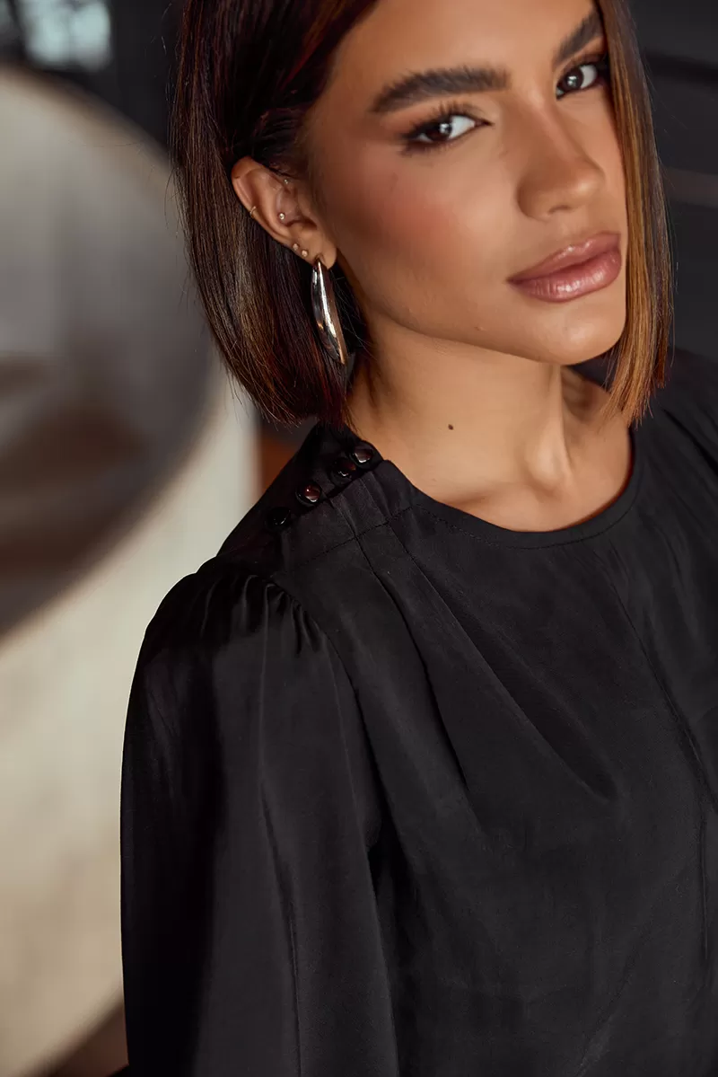 Dot Clothing - Balloon Sleeve Shirt Dot Clothing Black - 2714PRETO Dot Clothing - Balloon Sleeve Shirt Dot Clothing Black - 2714PRETO