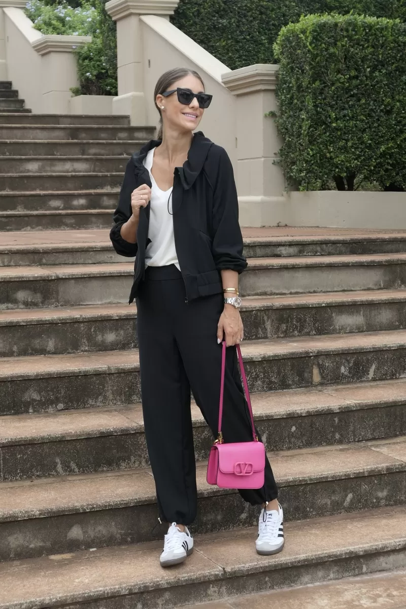 Hidrogênio - PARKA WITH RUFFLED COLLAR IN BLACK - 20369001 Hidrogênio - PARKA WITH RUFFLED COLLAR IN BLACK - 20369001