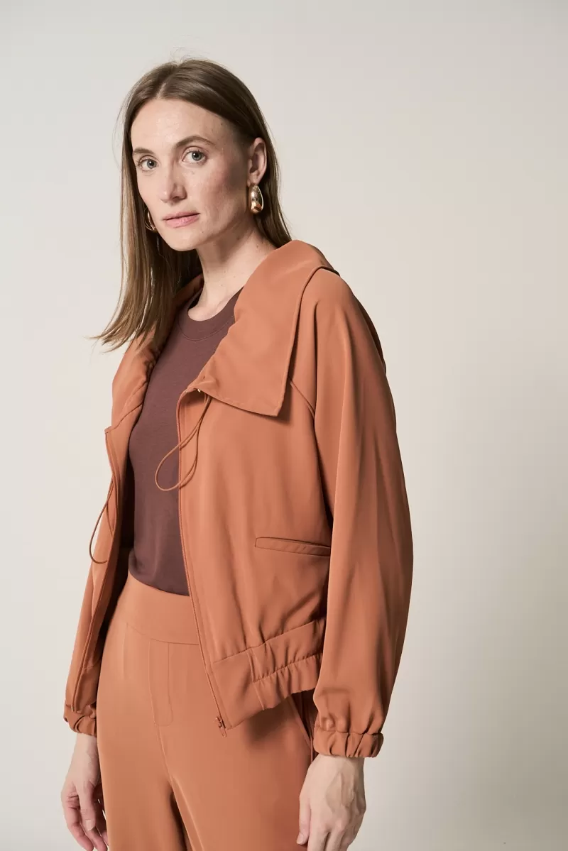 Hidrogênio - PARKA WITH RUFFLED COLLAR TERRA - 20369332 Hidrogênio - PARKA WITH RUFFLED COLLAR TERRA - 20369332