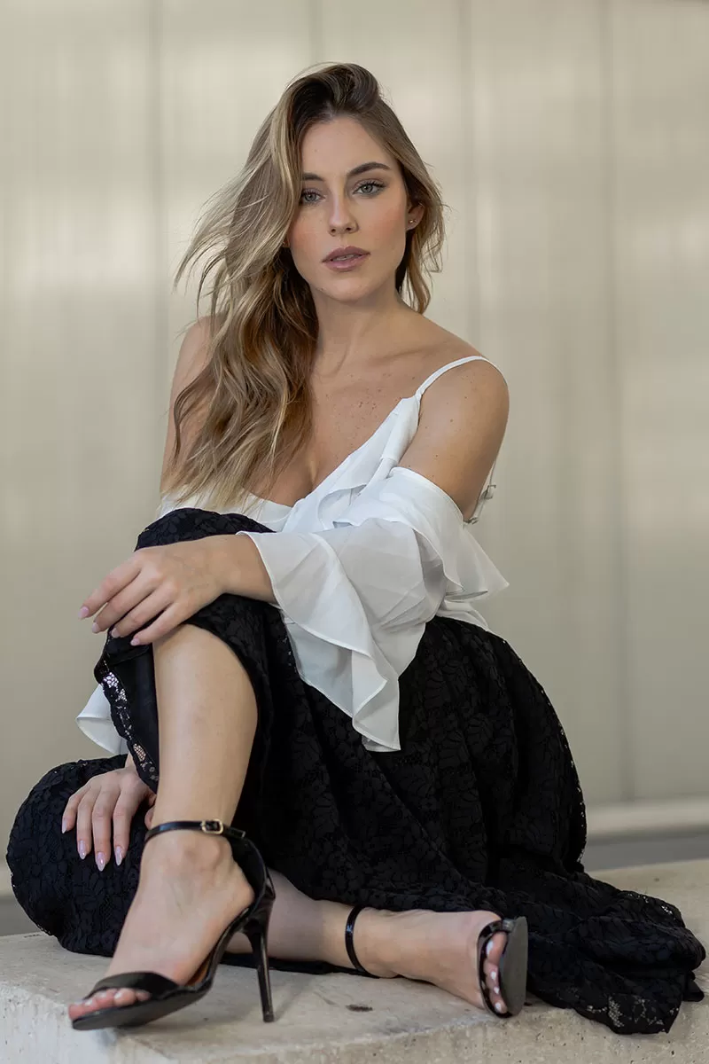 Miss Misses - Ludimila Midi Skirt with Slit workout wheelda with Black Zipper - 54575001