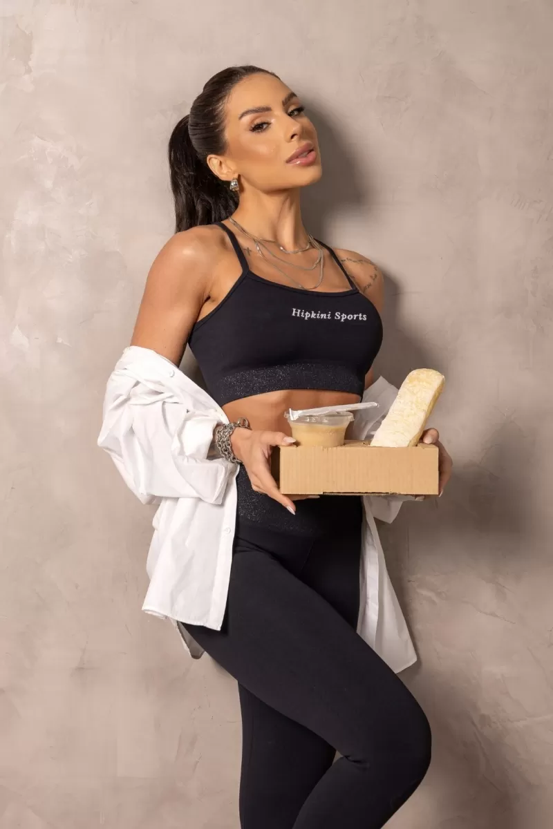 Hipkini - Seamless Balance Fitness Top in Black with Shine - 33331343