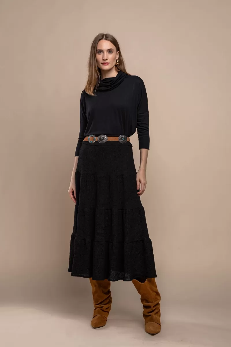 Hidrogênio - LONGUETTI SKIRT 3 MARIAS BLACK - 20431001 Hidrogênio - LONGUETTI SKIRT 3 MARIAS BLACK - 20431001