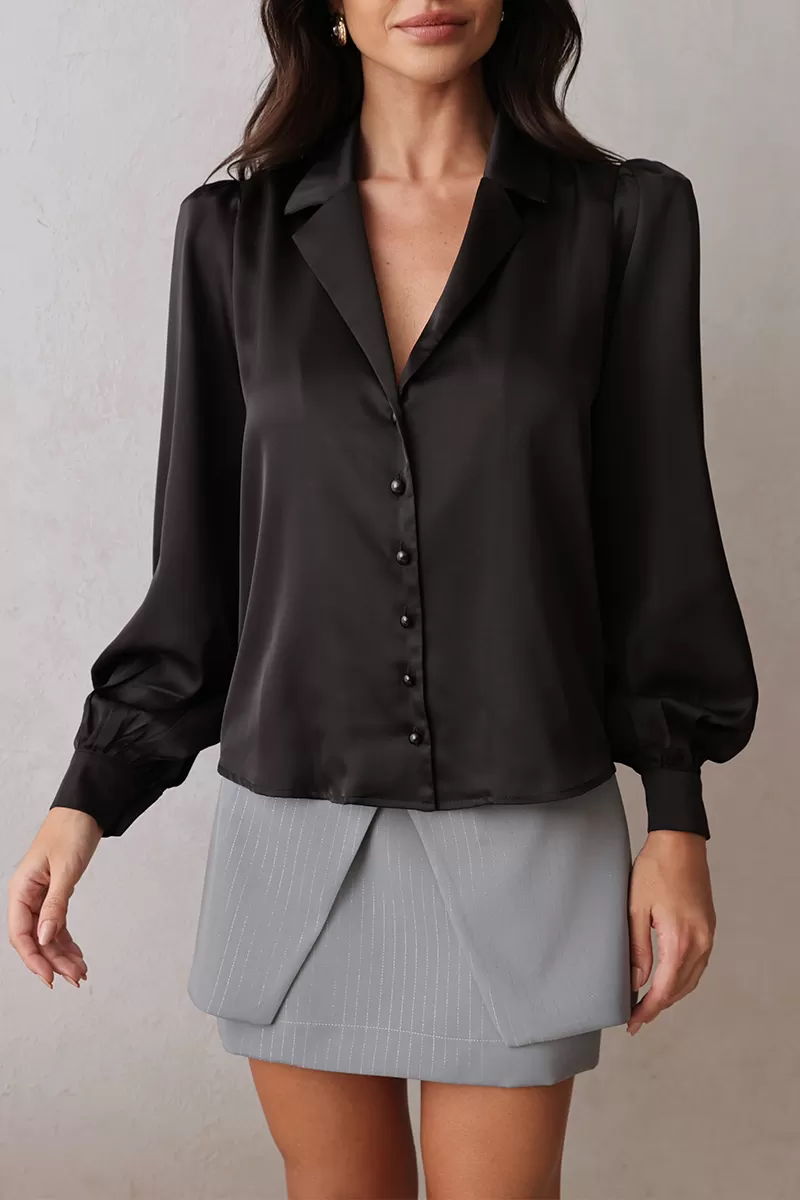 Dot Clothing - Dot Clothing Satin Shirt with Black Collar - 2671PRETO Dot Clothing - Dot Clothing Satin Shirt with Black Collar - 2671PRETO