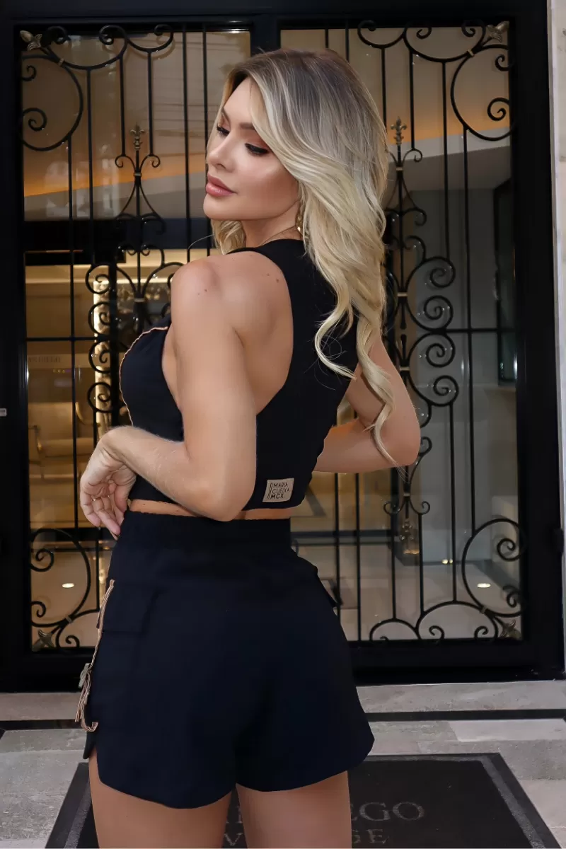 MARIA GUEIXA - MARIA GUEIXA TAILORED VEST + CLASSIC SHORTS SET - 13090 MARIA GUEIXA - MARIA GUEIXA TAILORED VEST + CLASSIC SHORTS SET - 13090
