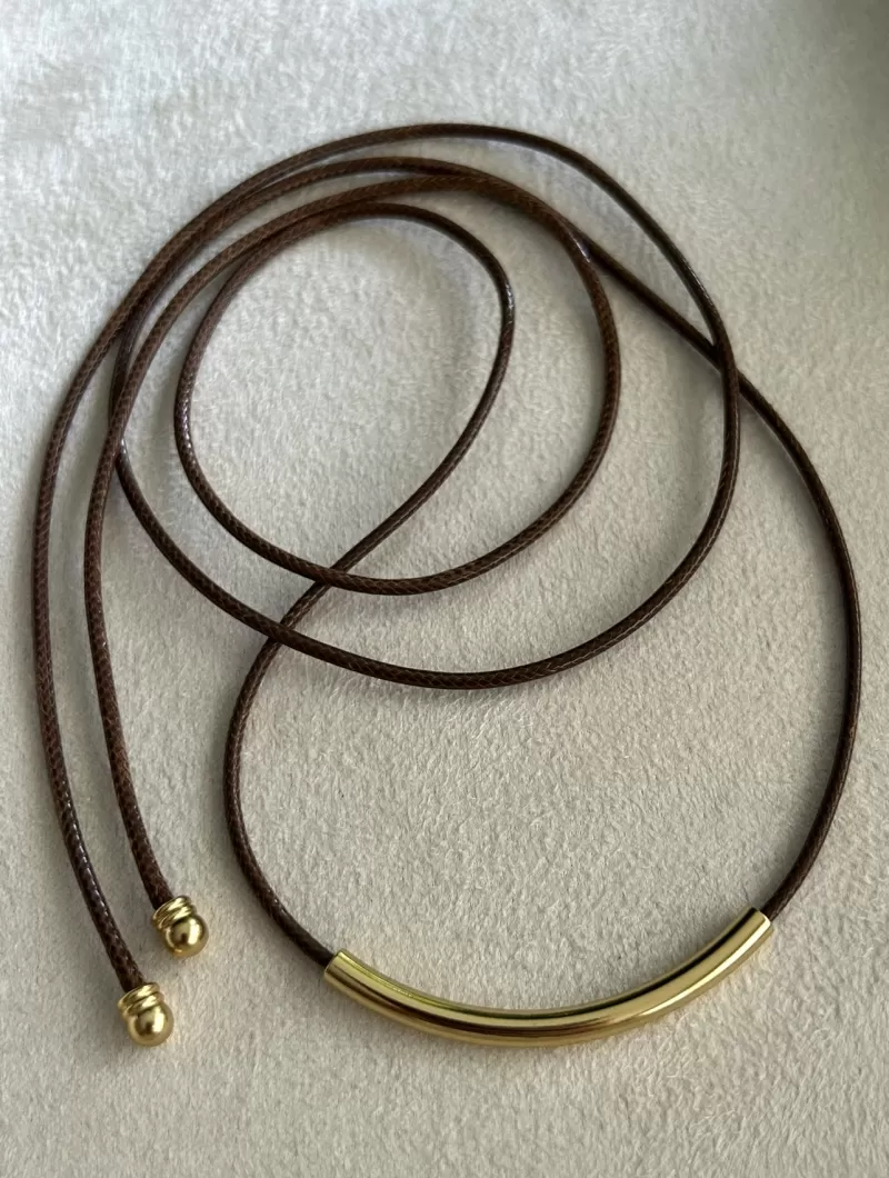 Mikabe - Colar Boho Cordão Encerado Marrom Tubinho - MK2078