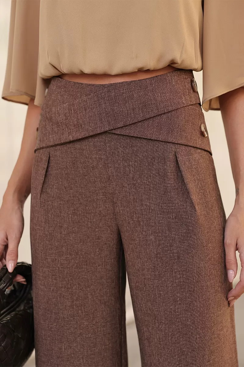 Dot Clothing - Dot Clothing Tailored Pants Crossed at the Waist Brown - 2761MARROM Dot Clothing - Dot Clothing Tailored Pants Crossed at the Waist Brown - 2761MARROM