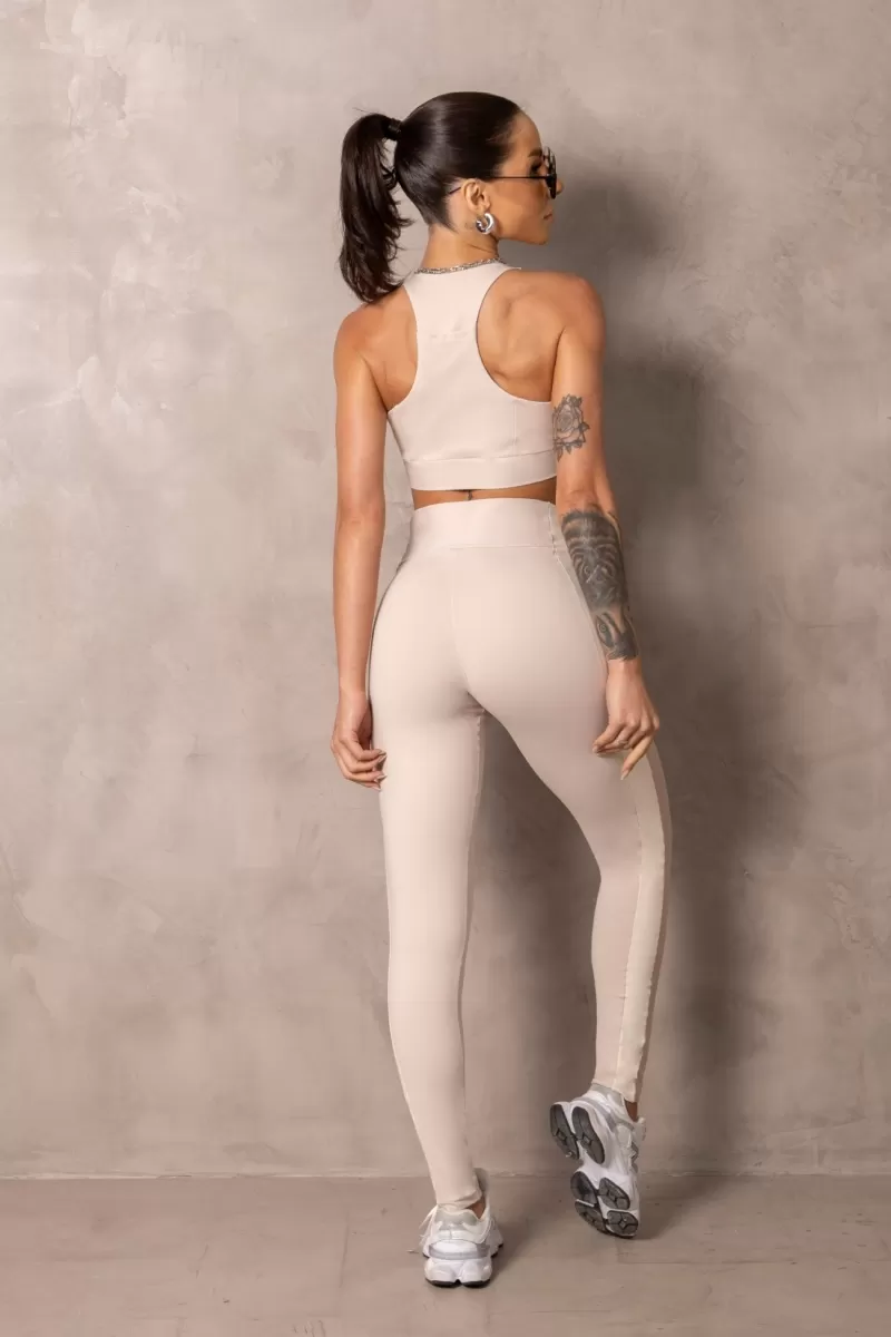 Hipkini - Top Fitness Smash Off-white with pocket - 33331259 Hipkini - Top Fitness Smash Off-white with pocket - 33331259