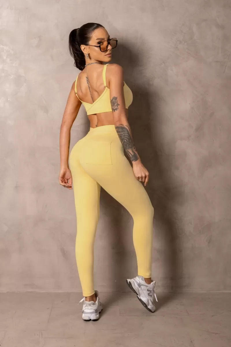 Hipkini - Yellow Smash Fitness Top with Silk - 33331274
