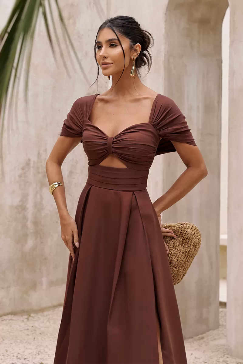 Dot Clothing - Dot Clothing Satin Dress with Brown Slit - 2797MARROM Dot Clothing - Dot Clothing Satin Dress with Brown Slit - 2797MARROM