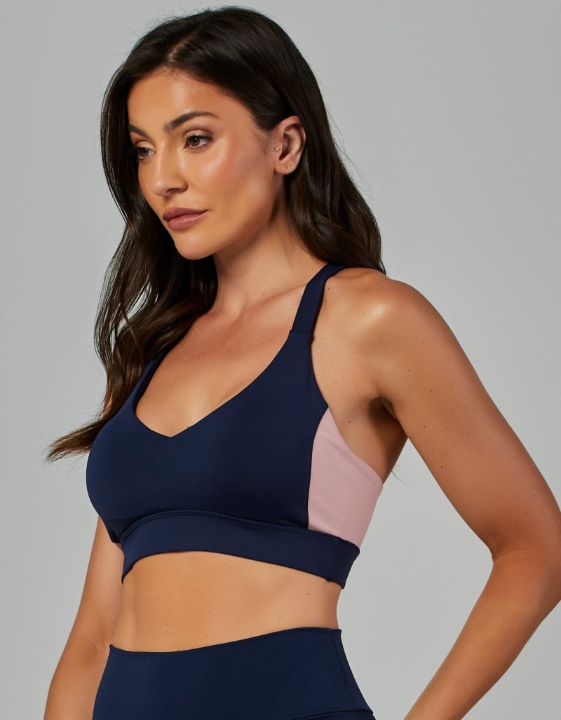 Vestem - Medium Support Two-Tone Flex Top in Dark Navy - TOP1215.V26.C0173