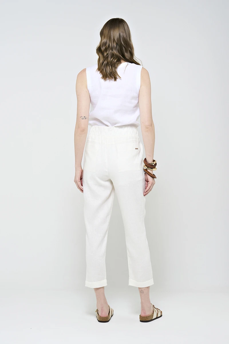 Hidrogênio - VIVI OFF-WHITE PANTS WITH POCKETS AND PLEATS - 20347018 Hidrogênio - VIVI OFF-WHITE PANTS WITH POCKETS AND PLEATS - 20347018