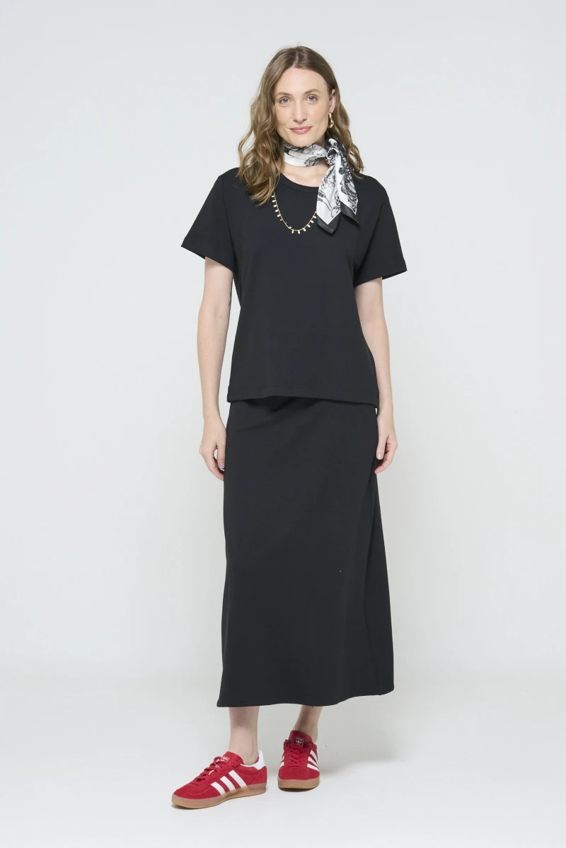 Hidrogênio - BLACK SWEATSHIRT SHORT SLEEVE - 20539001 Hidrogênio - BLACK SWEATSHIRT SHORT SLEEVE - 20539001