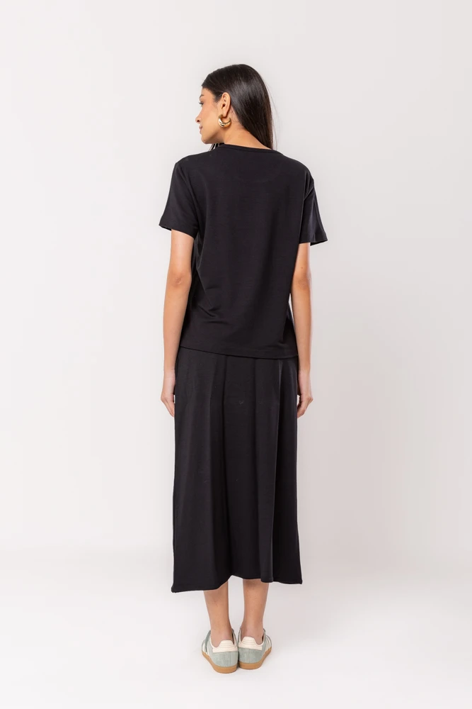 Hidrogênio - LONG SKIRT WITH POCKETS IN BLACK - 20533001 Hidrogênio - LONG SKIRT WITH POCKETS IN BLACK - 20533001