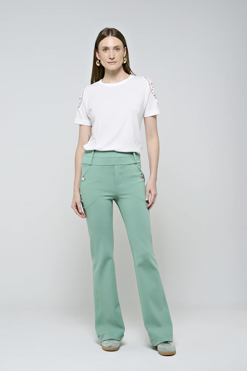Hidrogênio - CALÇA FLARE COM BOLSOS E PREGAS ROSANA VERDE CAMPESTRE - 19481472 Hidrogênio - CALÇA FLARE COM BOLSOS E PREGAS ROSANA VERDE CAMPESTRE - 19481472