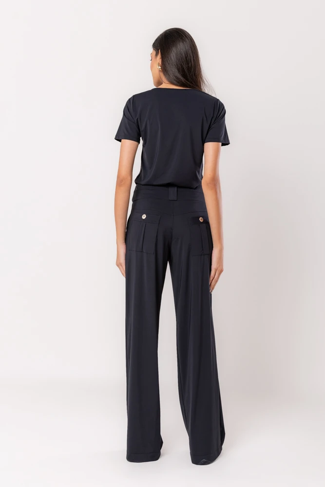 Hidrogênio - MG SHORT BLACK OVAL NECKLINE BLOUSE - 19602001