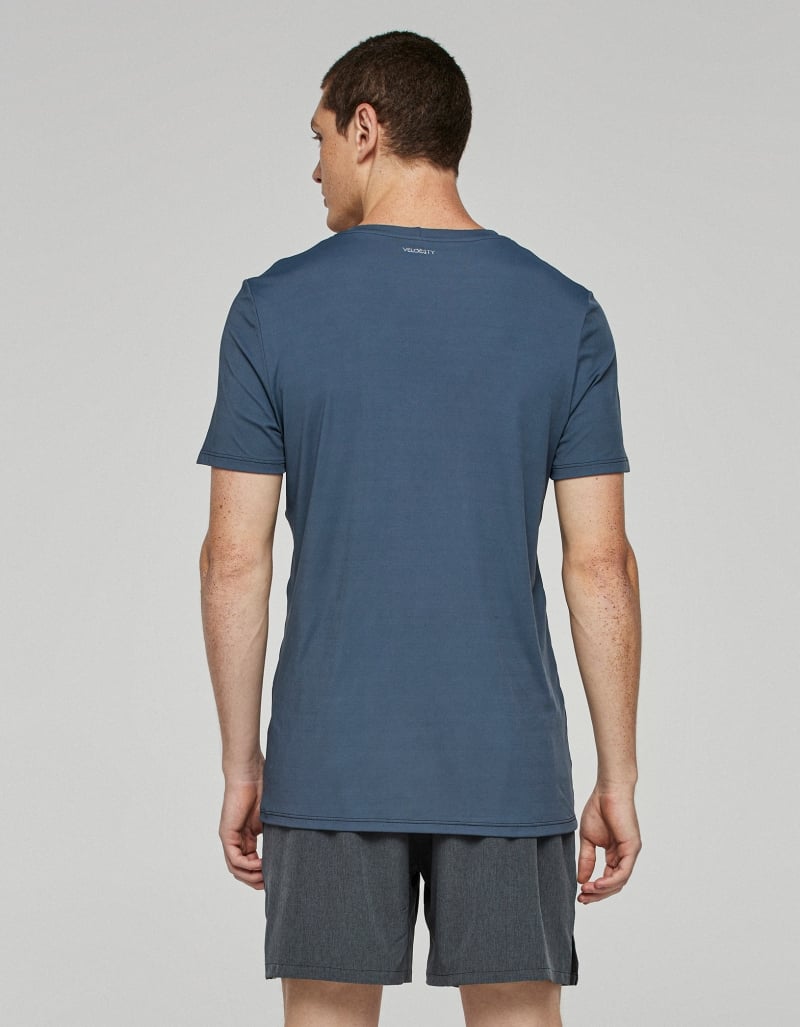 VELOCITY - Camiseta Essentials Velocity Cinza Gris - CMCT49.SP.C0678 VELOCITY - Camiseta Essentials Velocity Cinza Gris - CMCT49.SP.C0678