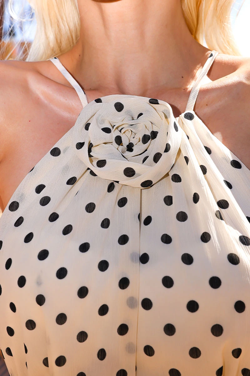 Miss Misses - Suely Short Polka Dot Dress with Flower Detail and Beige Band - 54672215 Miss Misses - Suely Short Polka Dot Dress with Flower Detail and Beige Band - 54672215