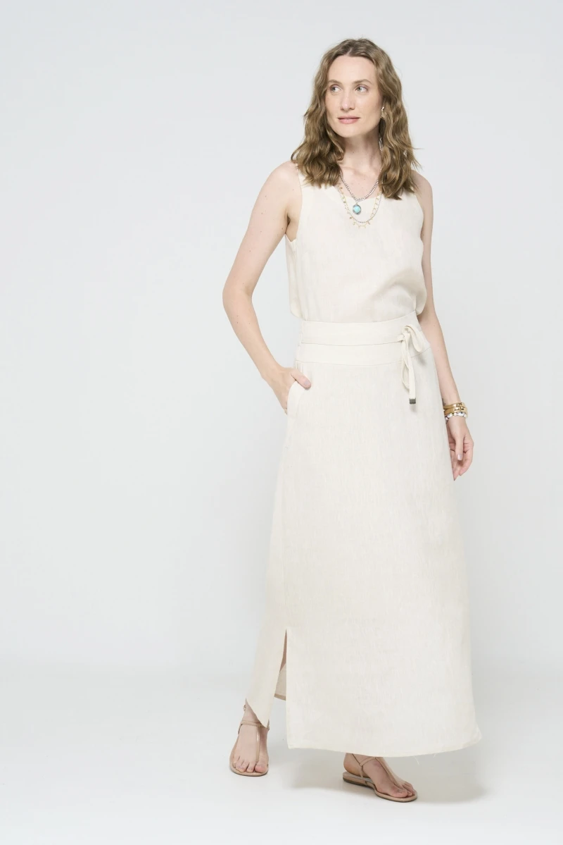 Hidrogênio - Long skirt with slit and natural cord. - 20559182