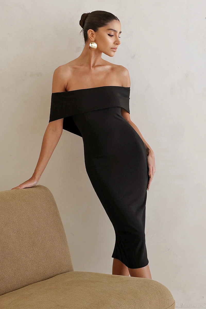 Dot Clothing - Vestido Dot Clothing Demi Ombro a Ombro Preto - 2862PRETO